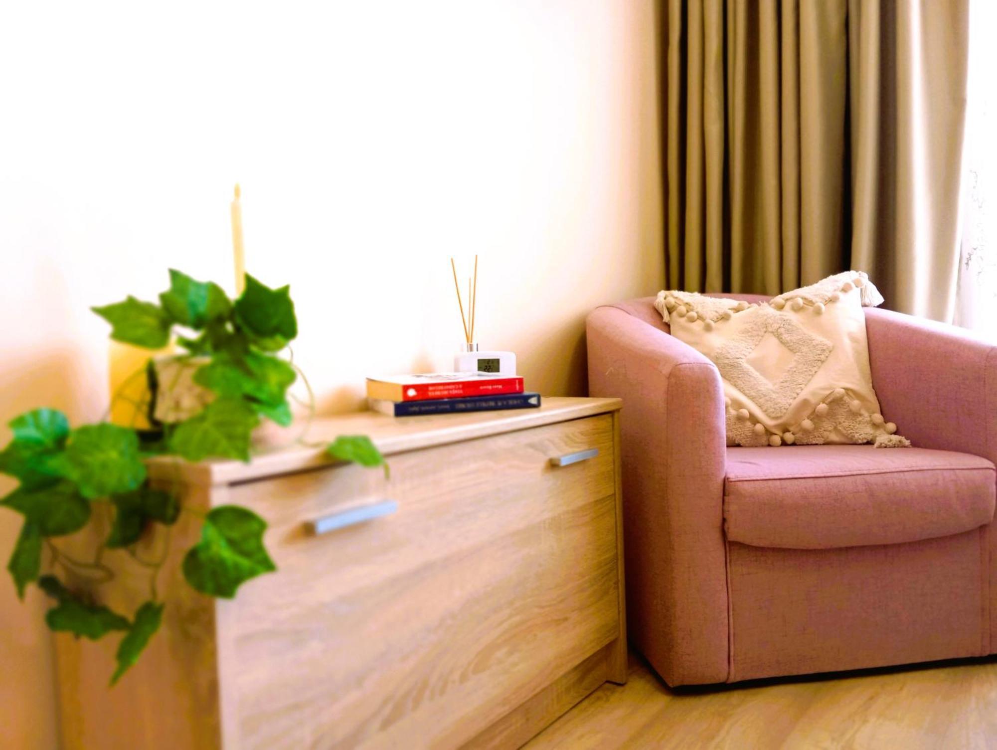 Apartament Nyx Floreşti エクステリア 写真